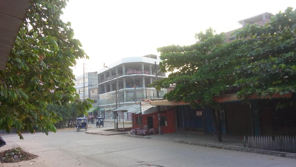 Hospedaje Independencia Pucallpa Eksteriør bilde