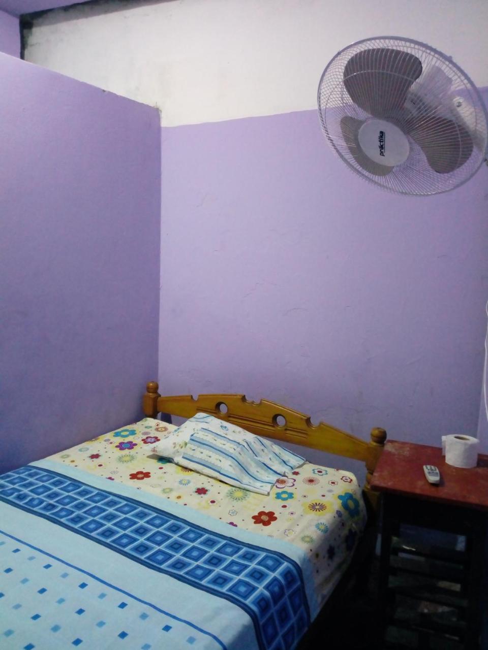 Hospedaje Independencia Pucallpa Eksteriør bilde