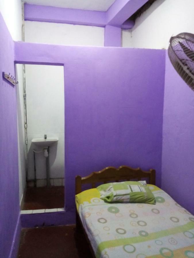 Hospedaje Independencia Pucallpa Eksteriør bilde